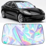pare-soleil-voiture-anti-uv-noir-2 Pare-soleil pliable installé sur une berline noire