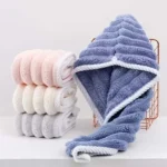 Bonnet pour cheveux secs pour femmes — vu de près Bonnet pour cheveux secs pour femmes — vu de près