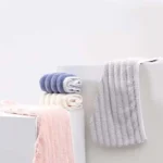 Bonnet pour cheveux secs pour femmes — vu de près Bonnet pour cheveux secs pour femmes — vu de près