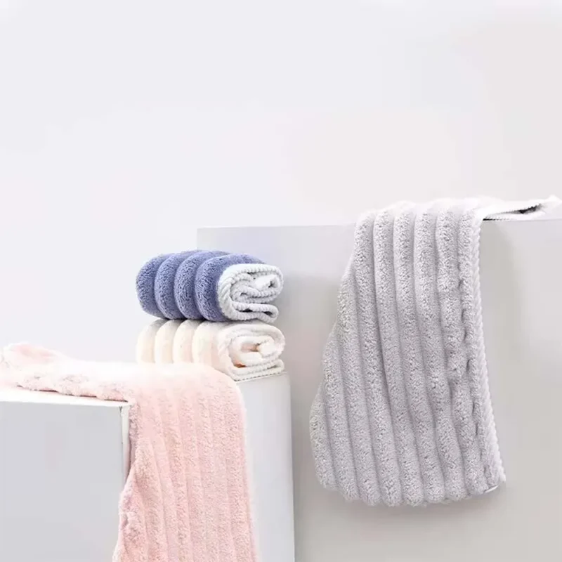 Bonnet pour cheveux secs pour femmes — vu de près
